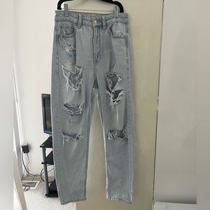American Eagle High Rise Mom Jeans